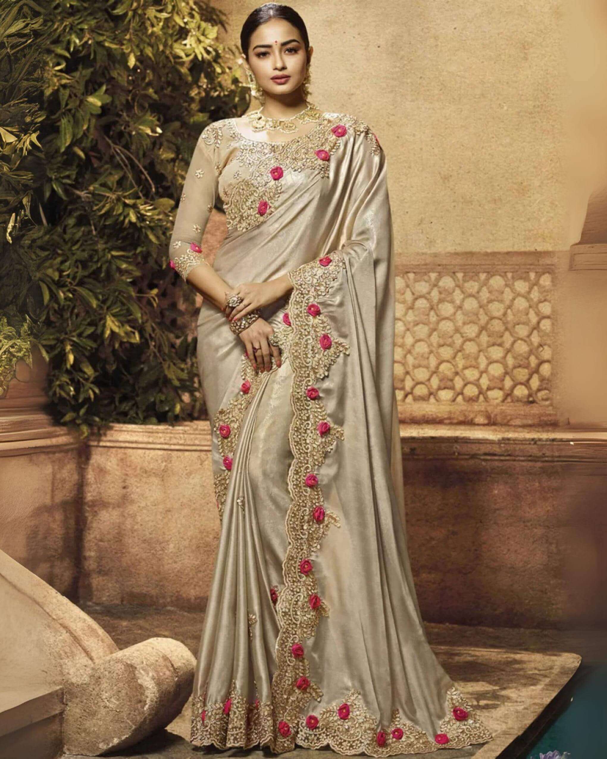 indian-gold-silk-classic-embroidery-party-saree indian-gold-silk-classic-embroidery-party-saree